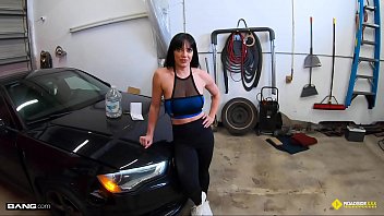 Roadside - Fit Girl Gets Her Pussy Banged By The Car Mechanic free video