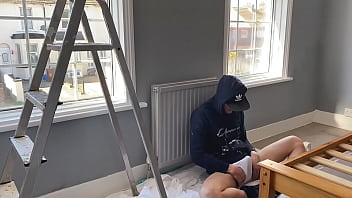 Painter And Decorater Shoots A Load While On The Job free video