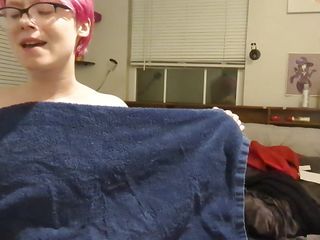 Silly Slut Teasing Tits & Singing While Folding Clothes And Hanging Out With You free video