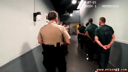 West Gay Cumshot Making The Guards Happy free video